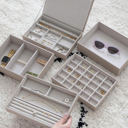 Stand up jewelry box costco deals
